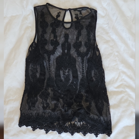 Lace Top - Picture 1 of 2